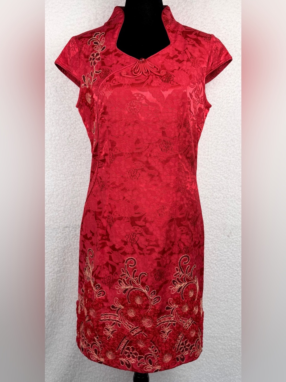 Red/Gold Floral Embroidered Mandarin Collar Sheath Mini Dress, XL - Picture 2 of 15
